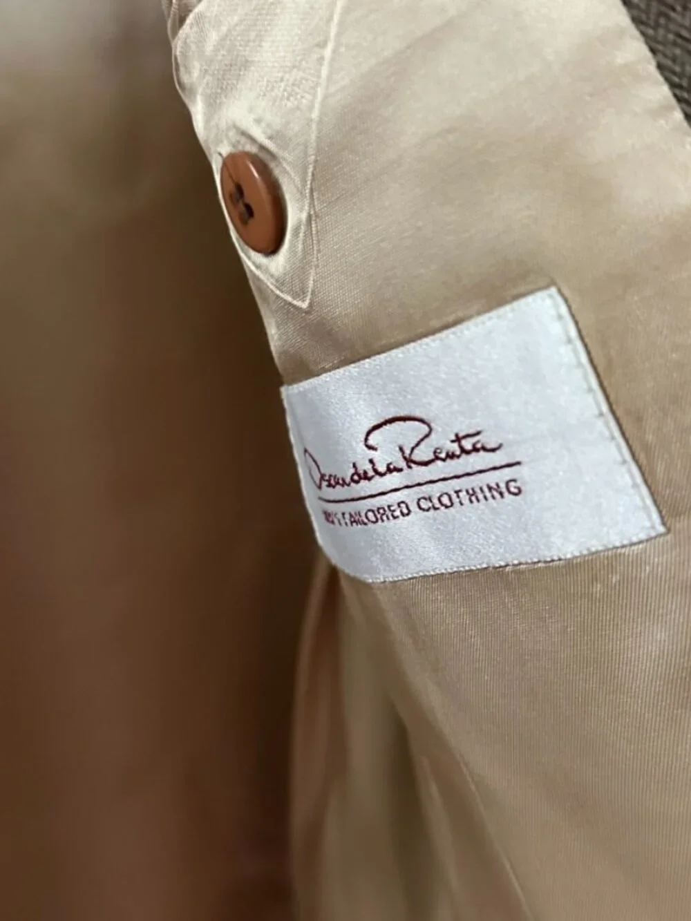 OSCAR DE LA RENTA Suit Jacket Blazer Sport Coat Size 44L Brown 2 Button wool